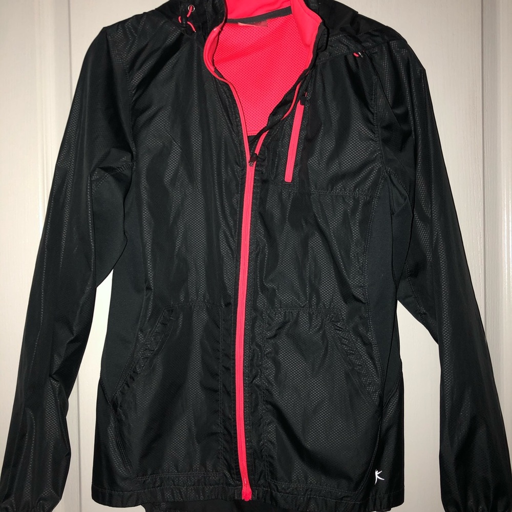 Light weight jacket